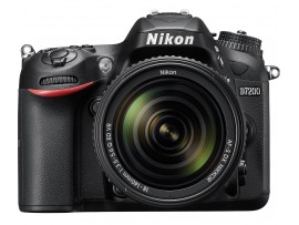 Nikon D7200 Kit 18-140mm f/3.5-5.6G ED VR (Promo Cashback Rp 1.000.000 + Free Vest Nikon)